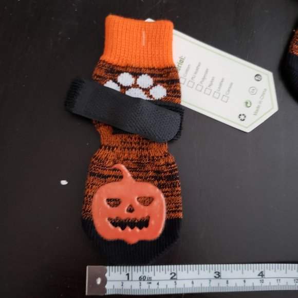Tiny dog Halloween grip socks - Picture 5 of 7